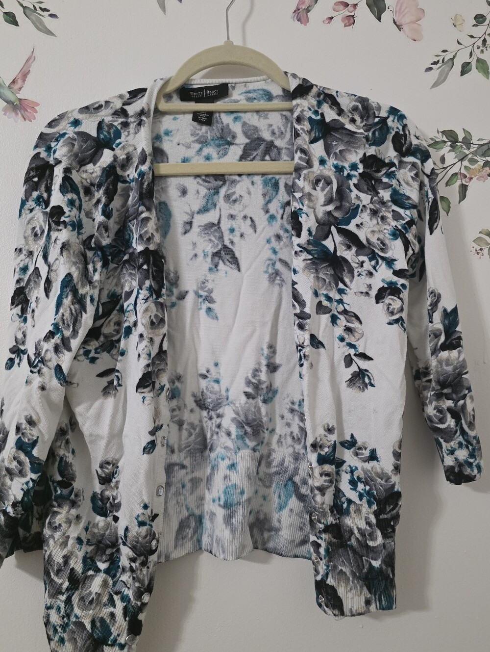 White House Black Market White Floral Cardigan with Teal and Gray Accents